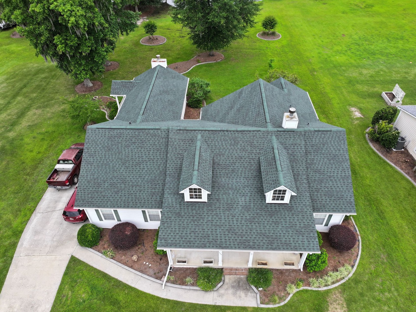 completed shingle roof from the Victory Roofing project